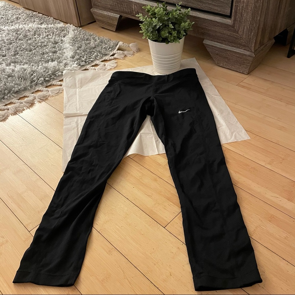 Nike Dri-fit crop leggings